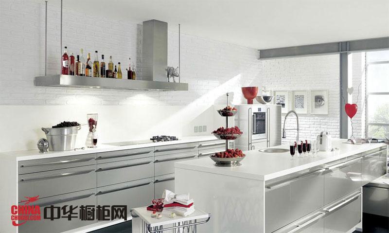 2012年最新款艾诺橱柜图片-不锈钢整体橱柜图片-简约风格厨房橱柜图片